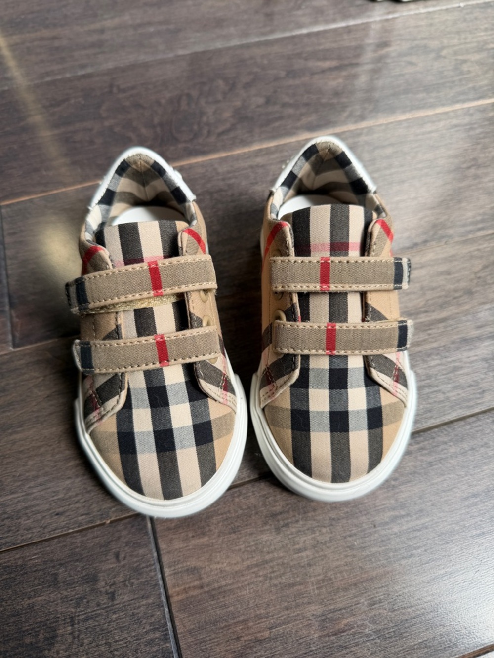 Burberry baby sneakers - - Picture 2 of 5